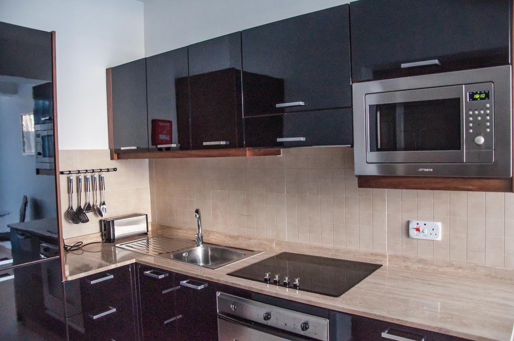 Club Salina Wharf Aparthotel Qawra Phòng bức ảnh