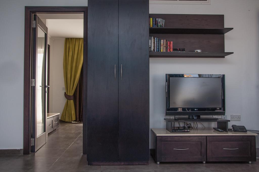Club Salina Wharf Aparthotel Qawra Phòng bức ảnh