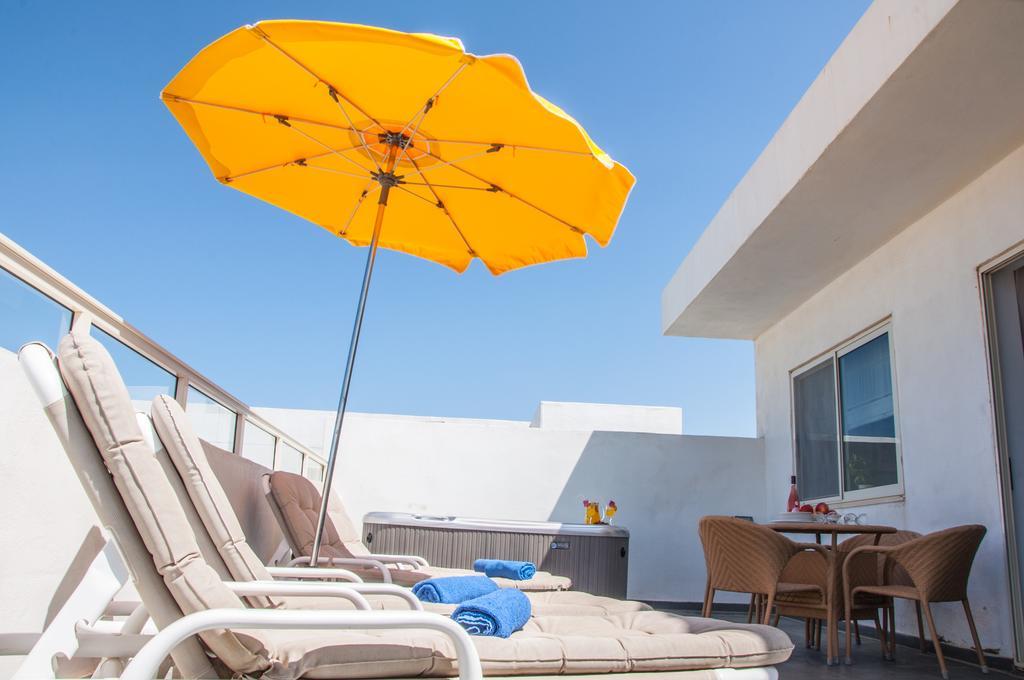 Club Salina Wharf Aparthotel Qawra Phòng bức ảnh