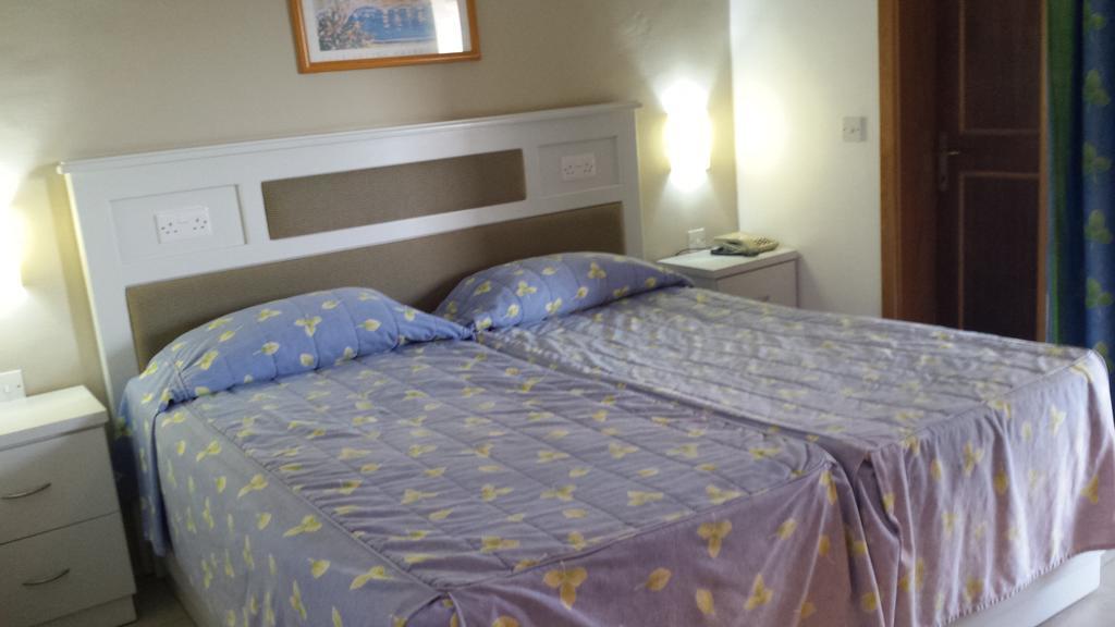 Club Salina Wharf Aparthotel Qawra Phòng bức ảnh