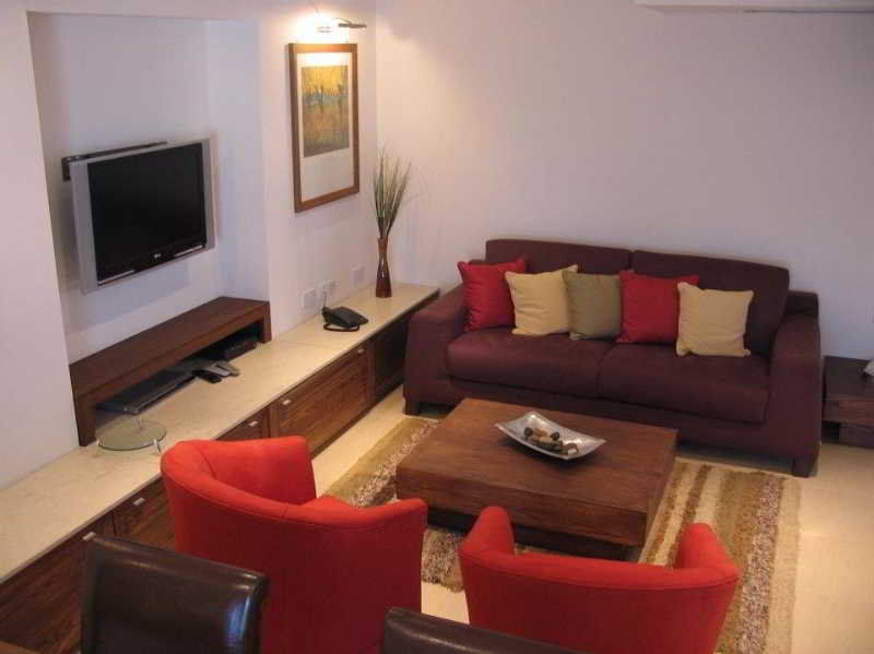 Club Salina Wharf Aparthotel Qawra Ngoại thất bức ảnh
